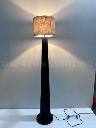 The Versatile Floor Lamp: A Must-Have for Modern Living Spaces