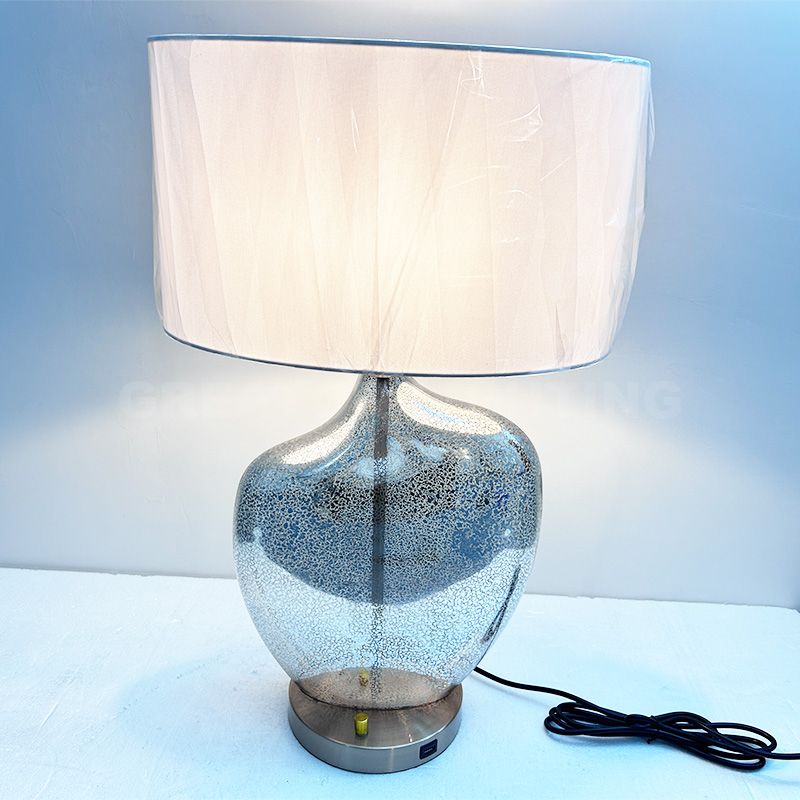 Hampton Hotel Luxury Decorative Lights Oscillating Silver Custom Lights Table Lamp for Guestroom