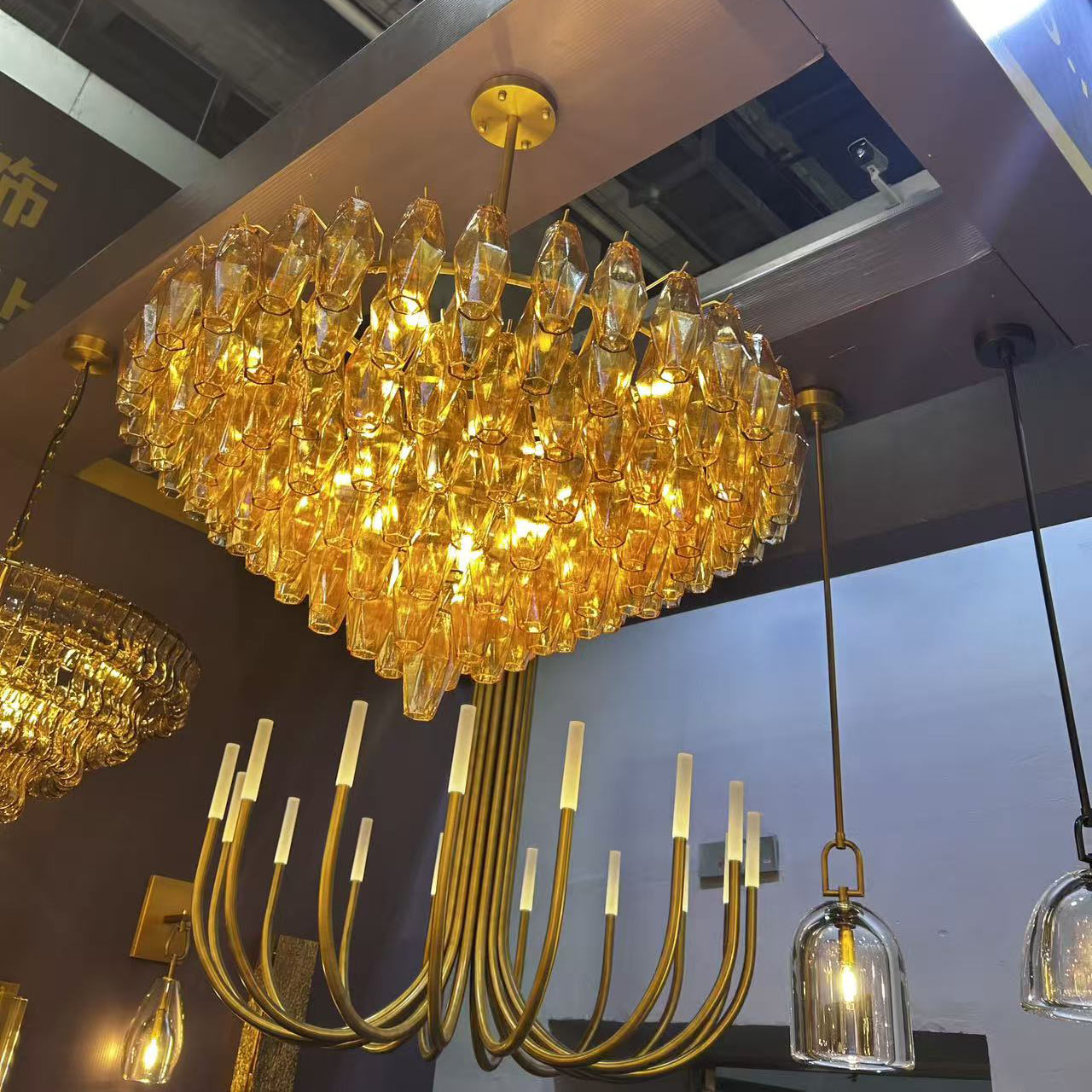 Amber Glow, Redefine the Artistic Charm of Hotel Public Areas